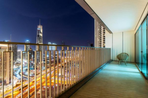 3 Bedrooms Apartment in Downtown Views - Dubai Burj Khalifa View